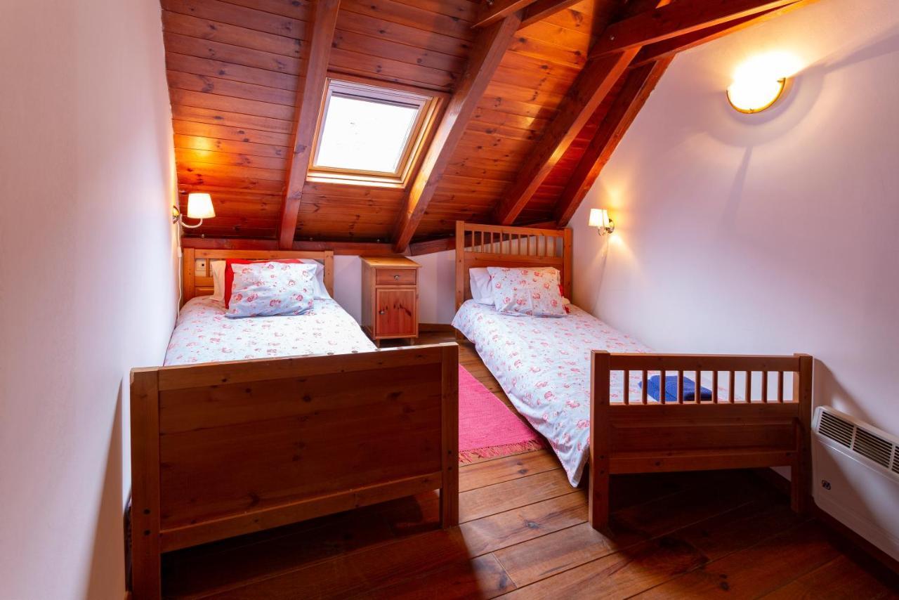 Apartamentos Rentaran Tredós Екстериор снимка